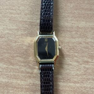 Seiko women’s square,  gold and coffee faced watch vintage 1986